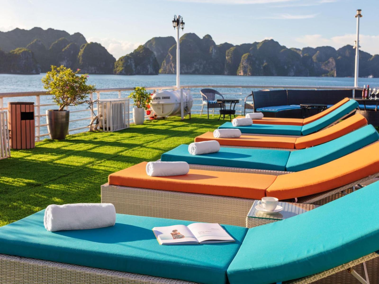 Lotus Boutique Cruise Otel Ha Long Dış mekan fotoğraf