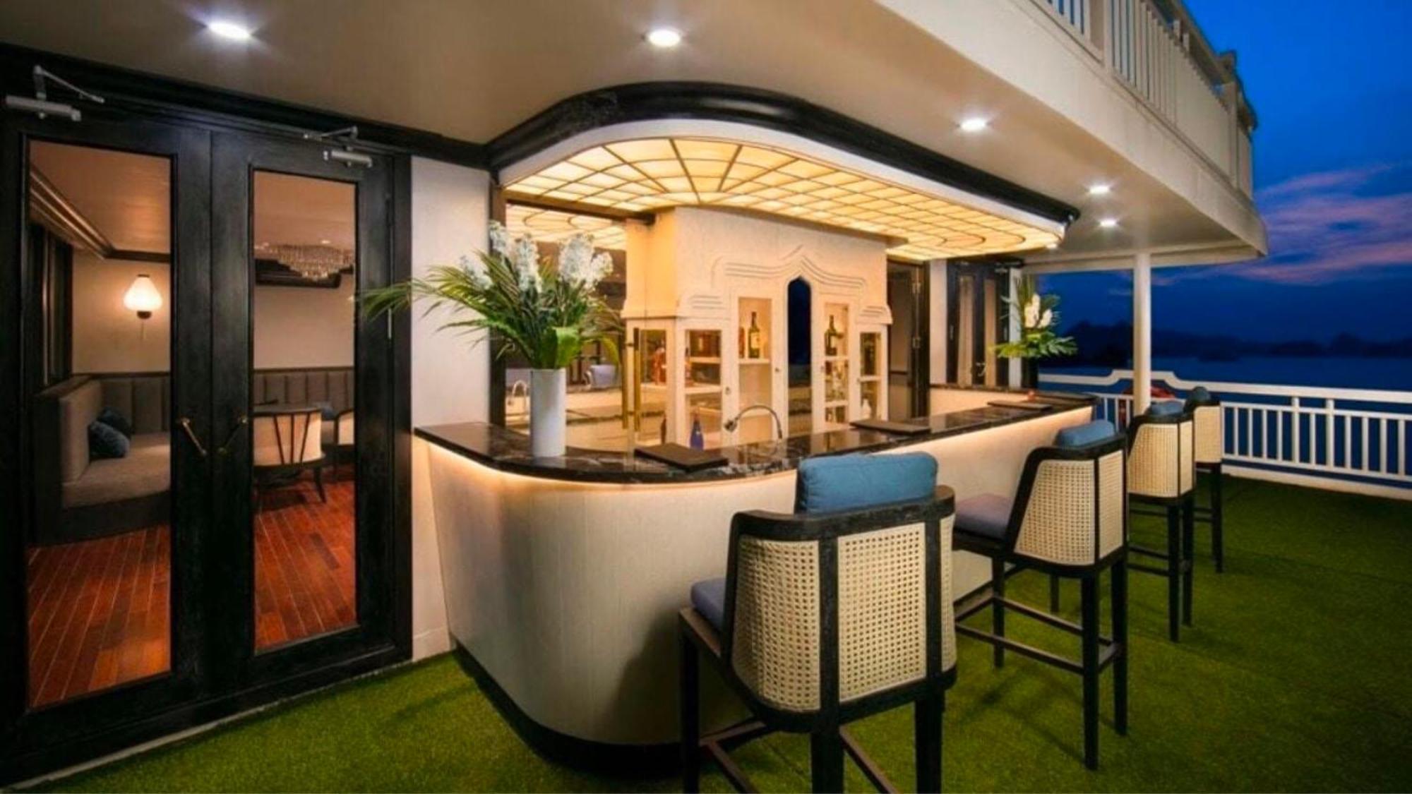 Lotus Boutique Cruise Otel Ha Long Dış mekan fotoğraf